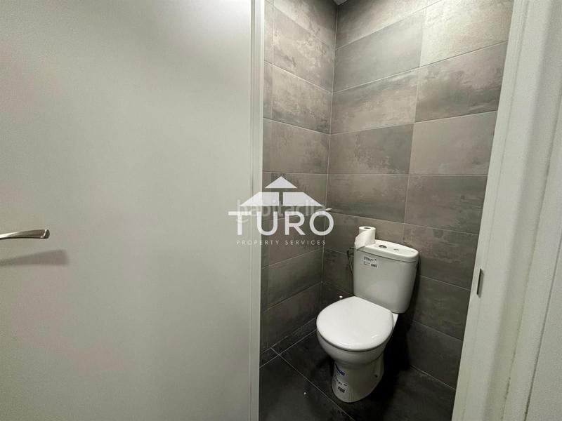 Foto f837587b-bd87-4a00-9c73-0dd13bc8a05c. Geschäftsraum in L´Antiga Esquerra de l´Eixample Barcelona