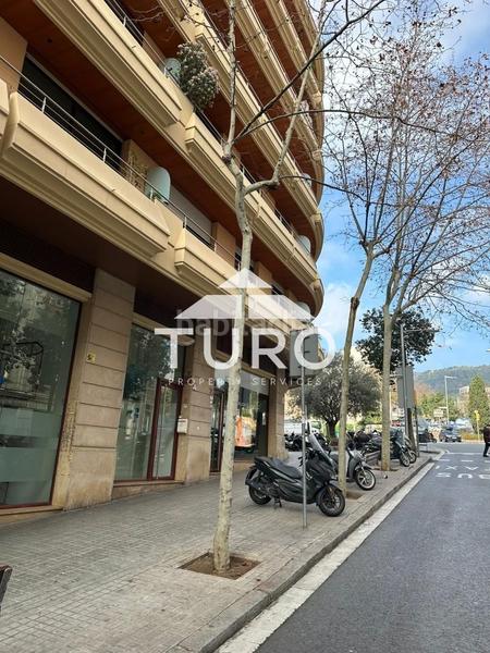 Foto 5241ba92-47ed-483a-95ce-bbe17d179f7e. Local comercial local en venta en sant gervasi. ubicado en la avenida república argentina en Barcelona