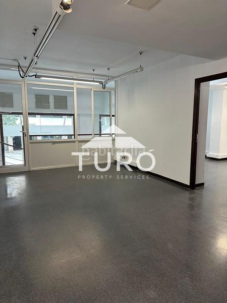 Foto aea5c3ff-507e-4993-b131-cf187e25887e. Local comercial local en venta en sant gervasi. ubicado en la avenida república argentina en Barcelona