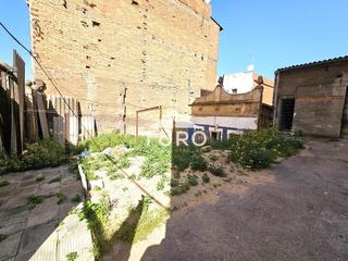 Finca rústica  Calle d'ausona. Parcela en venta en barcelona