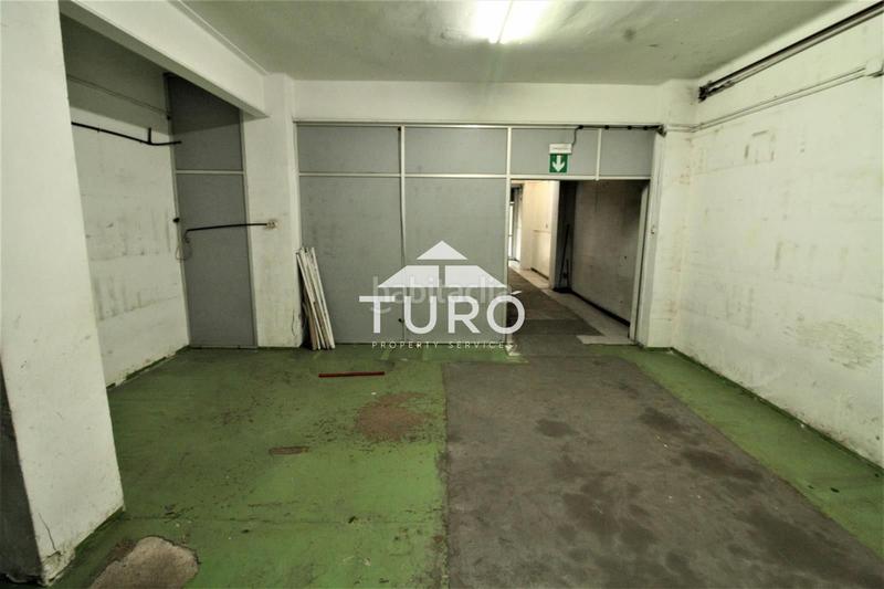 Foto 3ee1ebbd-fe12-41dc-a0bc-61dcdf63f3bd. Local comercial en El Camp de l´Arpa del Clot Barcelona