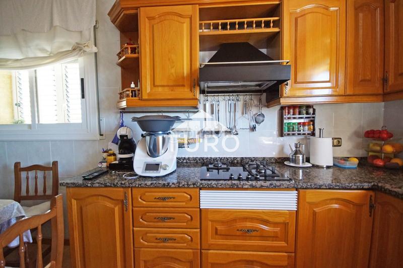 Foto 4256128d-565b-4d9a-9224-a14f38a3b17a. Maison avec chauffage parking piscine dans Torrent Ballester Viladecans