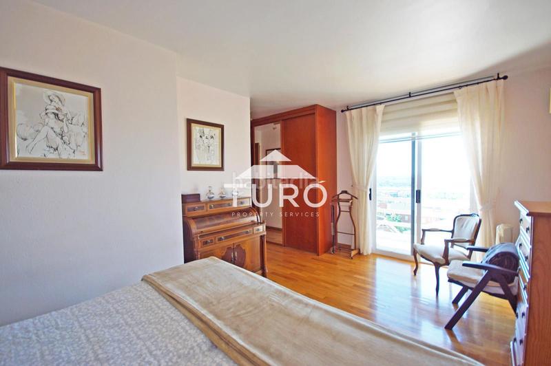 Foto 6695b032-49cb-4a99-9c18-e66fc46b51fa. Maison avec chauffage parking piscine dans Torrent Ballester Viladecans