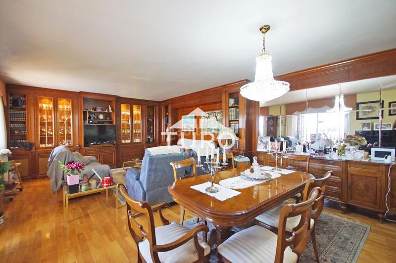 Foto b126ff94-75b0-4346-afc8-afb7219a7e56. Maison avec chauffage parking piscine dans Torrent Ballester Viladecans