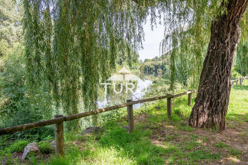 Foto 2842ded4-d27b-42c5-9482-4b30432cbc15. Piso  reformado con vistas al río oñar en Pont Major - Pedret - Campdorà Girona