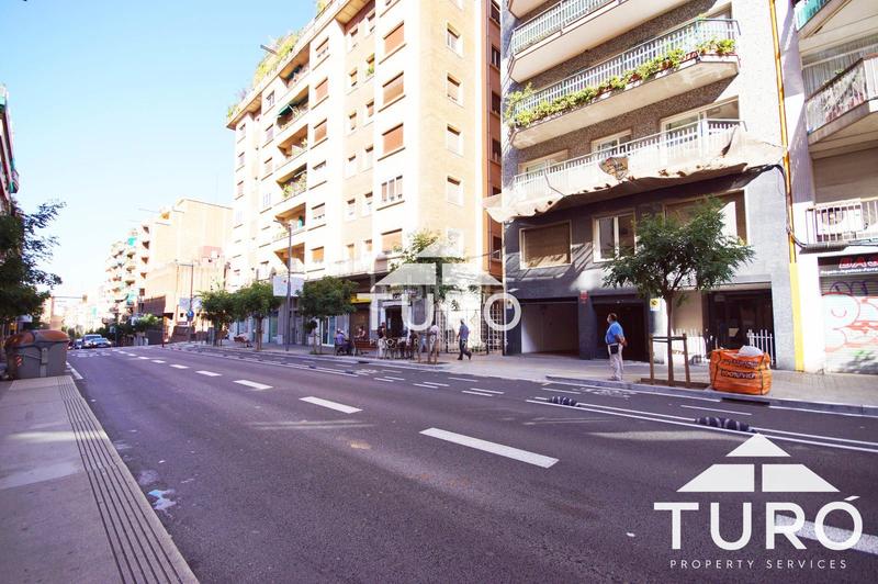 Foto 4835435f-fa7f-4afb-95a7-2f2f622bbb40. Affitto locale commerciale in La Salut Barcelona