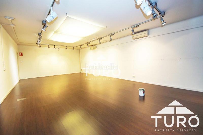 Foto dac8e2dd-69bf-47dd-9bf2-4f53bc23b19e. Rent business premise in La Salut Barcelona