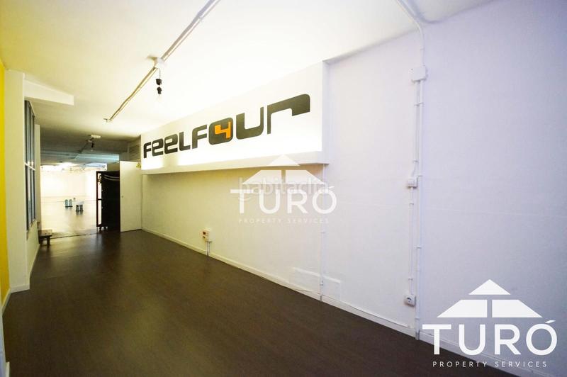 Foto fb023665-1410-4b3c-b5d9-a5e947034356. Rent business premise in La Salut Barcelona