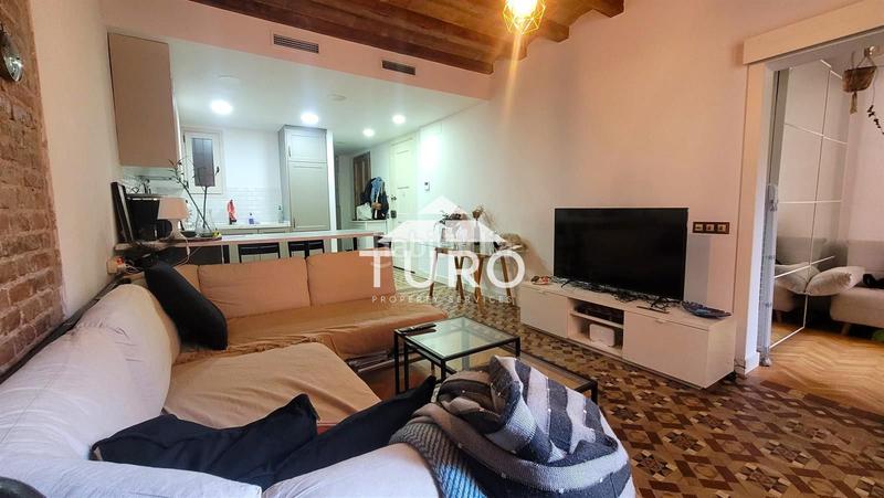 Foto d0781315-1e2f-4668-8664-be68c367fec8. Piso en Raval Barcelona