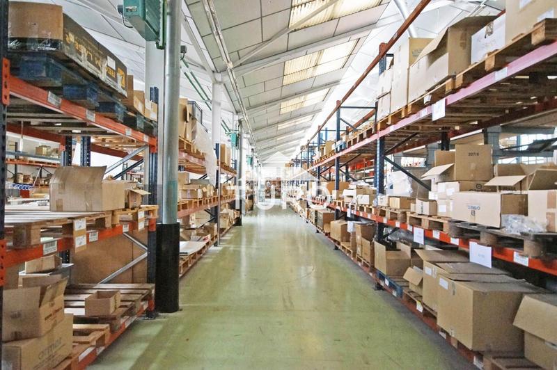 Foto 85b6e28d-ea39-4758-a475-2ec79e22b467. Alquiler nave industrial nave en alquiler en Centre Hospitalet de Llobregat (L´)