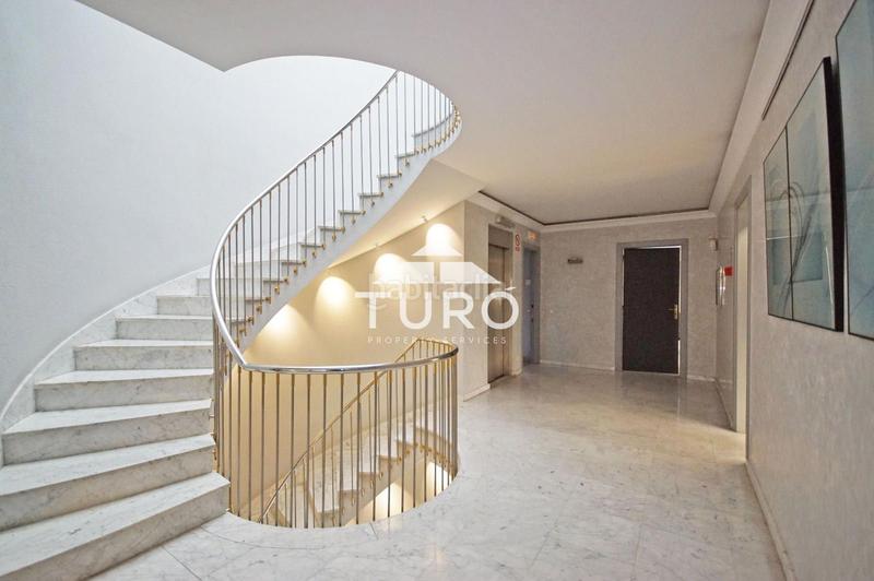 Foto eb87edff-2752-4edd-88e8-29cb834836b6. Lloguer nau industrial a Centre Hospitalet de Llobregat (L´)