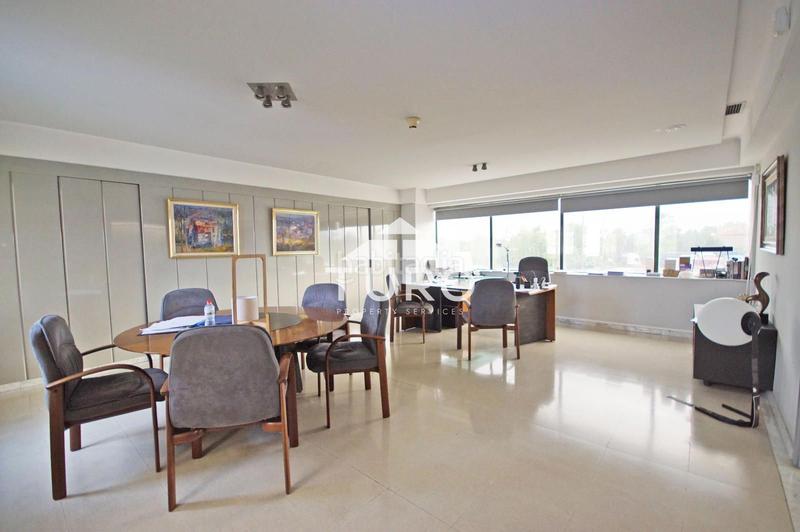 Foto 4069e6ba-3b6a-404c-9538-962bc3f482b2. Location bâtiment à usage industriel dans Centre Hospitalet de Llobregat (L´)