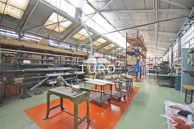 Foto 4d14f9c4-356a-43de-bead-a9787bce4991. Location bâtiment à usage industriel dans Centre Hospitalet de Llobregat (L´)