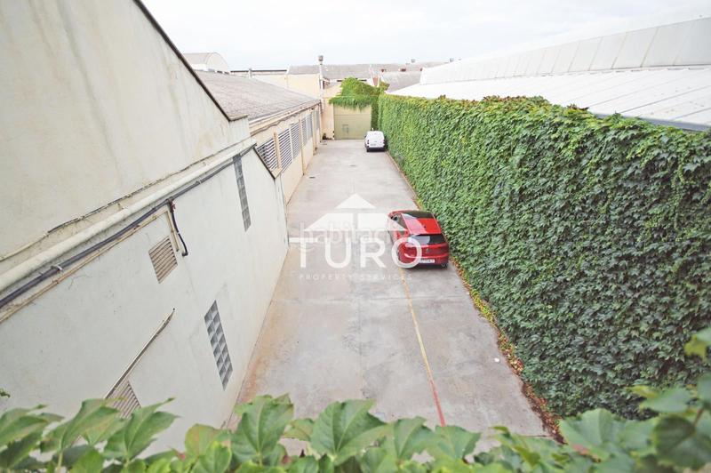 Foto aa5e0ae9-a6ea-4237-a5bb-28d6f9c2a20b. Location bâtiment à usage industriel dans Centre Hospitalet de Llobregat (L´)