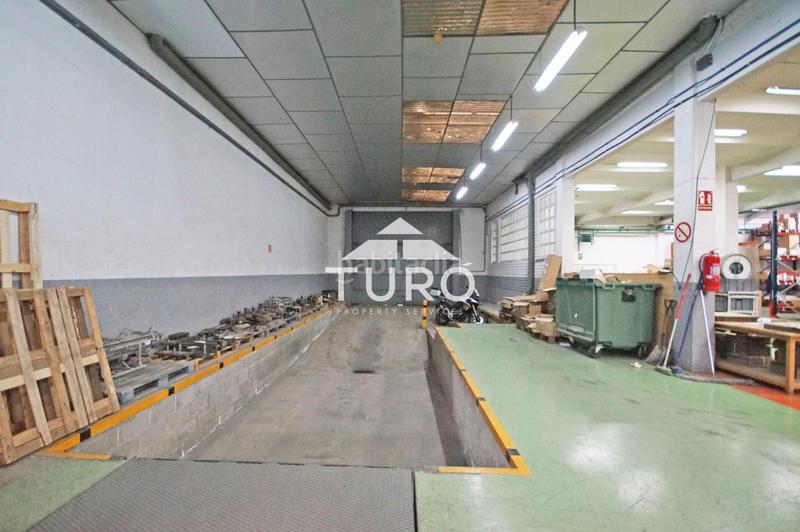 Foto ce4cf013-49c7-44d9-81aa-818bcad6ca91. Rent industrial building in Centre Hospitalet de Llobregat (L´)