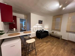 Lloguer Pis  Hortes. Estudio equipado en el corazón de girona