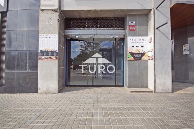 Foto 1e0aba8f-022f-4386-93cc-accac3175df3. Alquiler local comercial local en alquiler en la av. meridiana en Barcelona