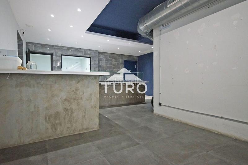 Foto 9fa5250c-cd5f-4b36-896f-864f7a7c1885. Alquiler local comercial local en alquiler en la av. meridiana en Barcelona