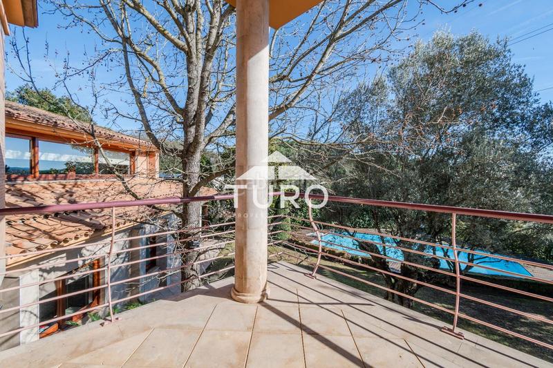 Foto 0c1ac7f3-43e2-4bf1-9b2c-c24040e290d8. Chalet mit heizung in Palau Girona