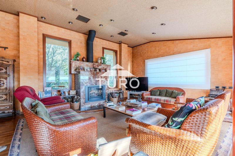 Foto ab3946b7-5ed5-44cf-9773-c36ce0111654. Chalet mit heizung in Palau Girona