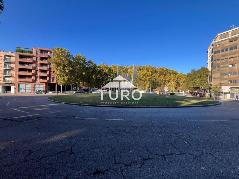 Foto f503055e-bff8-4282-845d-8ced43f650ae. Location local commercial dans La Devesa Girona