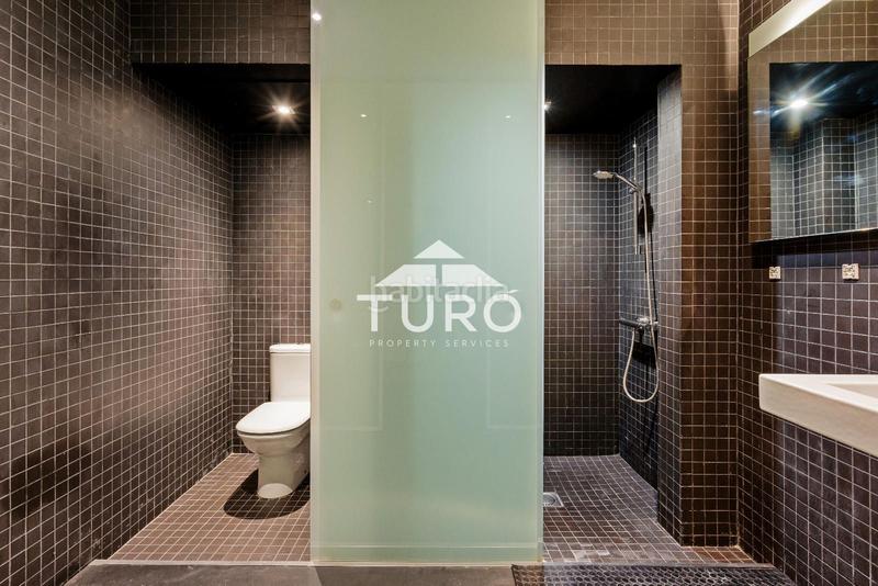 Foto aa8621c7-99b3-40e5-b030-240e5548729e. Alquiler ático loft metropolitano en el corazón de gracia en Barcelona