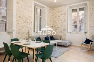 Affitto Appartamento  Auriga. Apartamento de 3 habitacions moderno en barri vell