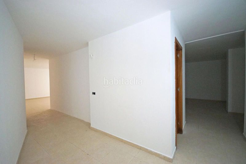 Foto be58584f-c6d2-4a5c-a010-df817a4f15c2. Local comercial a calle gomis 98 a Vallcarca - Penitents Barcelona