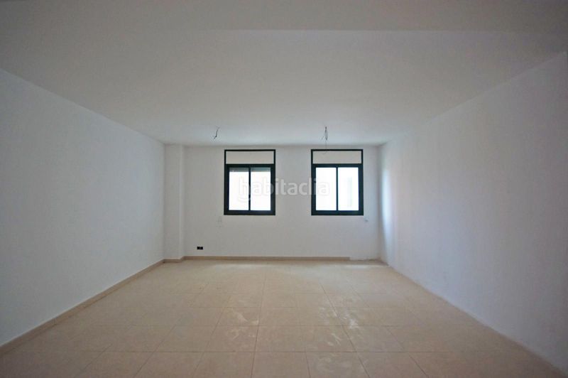 Foto d0531c2d-1310-4397-937e-33fb07b01009. Local comercial a calle gomis 98 a Vallcarca - Penitents Barcelona