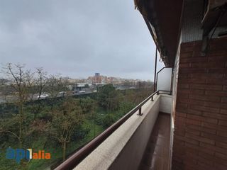 Etagenwohnung in Centre. Piso en venta en esplugues de ll. centro