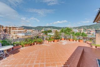 Zweist�ckige Wohnung  Angli. Duplex en tres torres