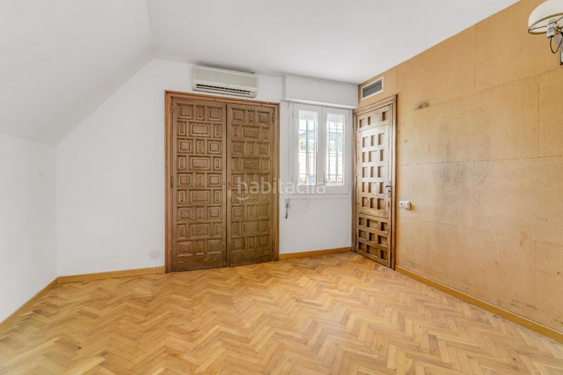 Foto 1a5016f0-b7a6-46af-9595-47bb8a58ceea. Dúplex amb aparcament a Tres Torres Barcelona