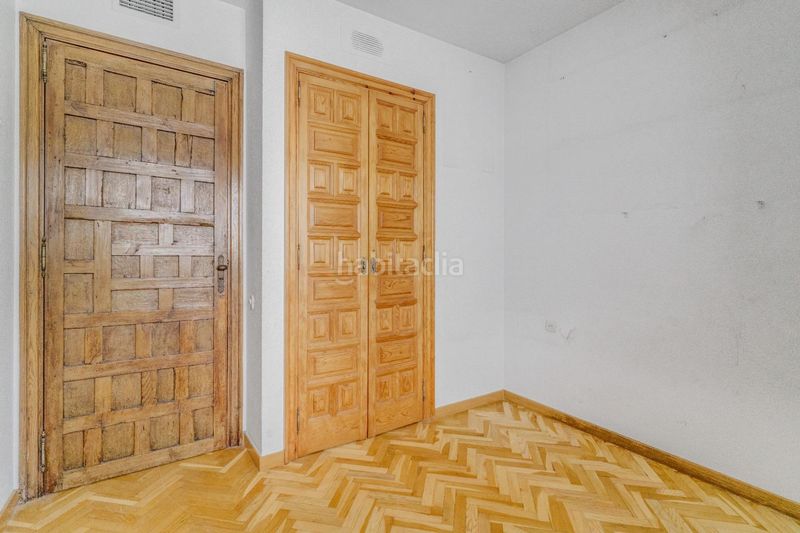 Foto 48179981-5684-4a7e-9dd6-7f0764cede05. Dúplex amb aparcament a Tres Torres Barcelona