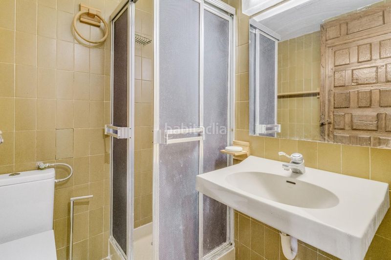 Foto 5c82f167-7635-4432-b8a3-22b01b778569. Dúplex amb aparcament a Tres Torres Barcelona