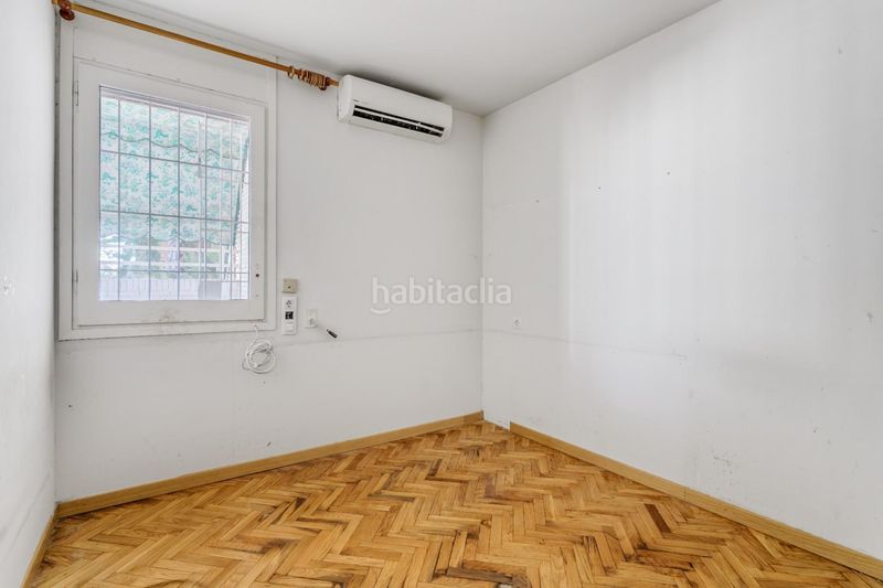 Foto 9051a143-bd08-4cfb-ab5b-07a19e22c507. Dúplex amb aparcament a Tres Torres Barcelona