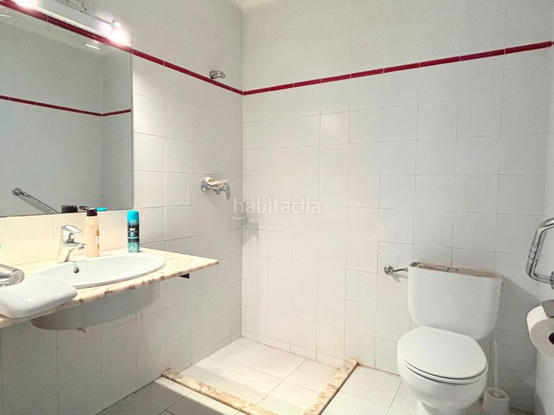 Foto f85b3dea-9873-4b15-be82-d51b6b7e7a4f. Casa amb calefacció aparcament a Caldes de Montbui