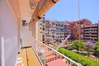 Etagenwohnung  Calle calle paris. Piso en venta calle paris