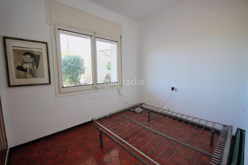 Foto bfa3bf5c-ddd1-4370-aa5d-6e36fbb56d24. Casa amb calefacció aparcament a Centre Masnou (El)