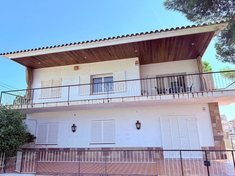 Foto e2694aaf-c1d5-4afc-8835-026e659e055b. Casa amb calefacció aparcament a Centre Masnou (El)