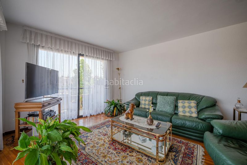Foto 0bd9d430-4328-4400-98b7-026144266236. Apartament amb calefacció aparcament a Sant Narcis Girona