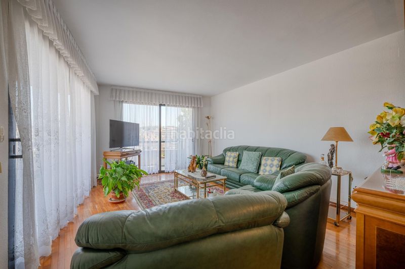 Foto 65e92704-6145-4080-9daf-2051daac703b. Apartament amb calefacció aparcament a Sant Narcis Girona