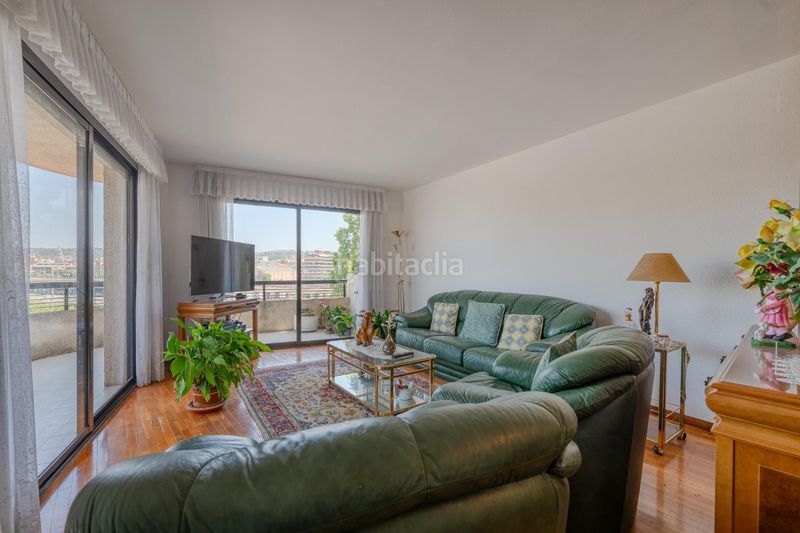 Foto d2e81934-3892-4fcd-b19a-a77c86066190. Apartament amb calefacció aparcament a Sant Narcis Girona