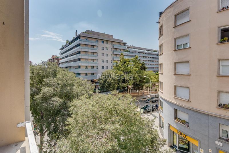 Foto dc59ee14-377d-4375-b26b-2eaa41fec24a. Pis amb calefacció a Sarrià Barcelona
