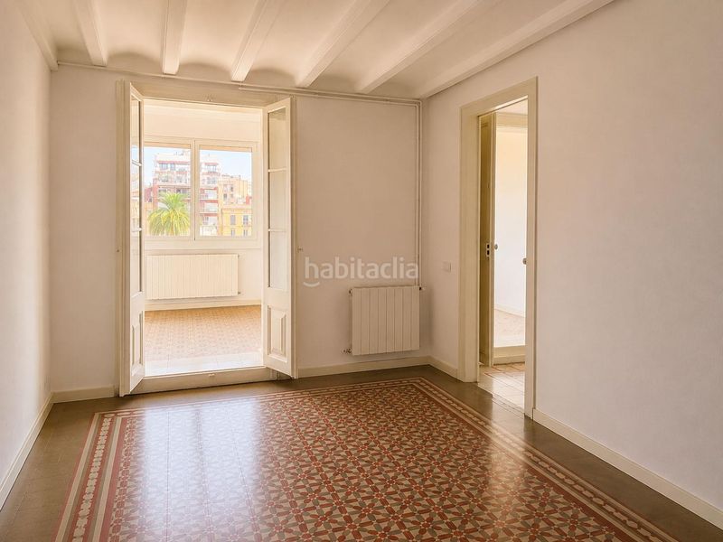 Foto b79361a8-de15-48c0-b901-98796ca43e9a. Pis amb calefacció a Dreta de l´Eixample Barcelona
