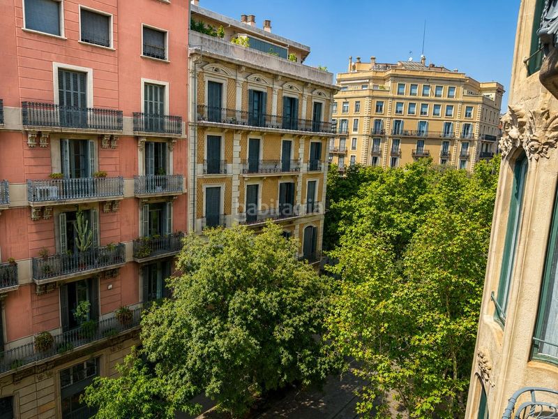 Foto be1edc18-f1c1-43b8-b18f-1a0efa08fd6a. Pis amb calefacció a Dreta de l´Eixample Barcelona