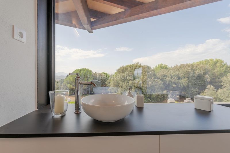 Foto d3af25c8-eeb9-4456-af96-b8dcb70bfa43. Miete appartement in Palau Girona