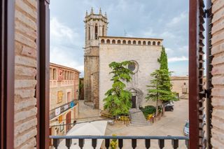 Affitto Piccolo appartamento  Esglesia. Apartamento para alquiler temporal en la pera