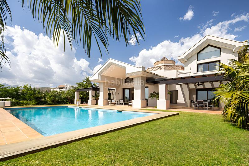 Foto 13c37937-082b-47f8-a1ac-952a494ce740. Casa villa independiente en venta en Los Flamingos en Benahavís