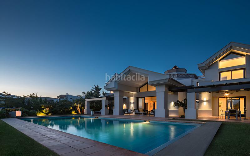 Foto a8d7b533-3275-408f-b2a6-5135293d1dcb. Casa villa independiente en venta en Los Flamingos en Benahavís