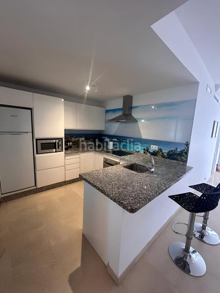 Foto 3e7964ad-7ce8-47e1-adbe-c6cd8c794be3. Alquiler apartamento middle floor apartment for long term rent in Marbesa en Marbella